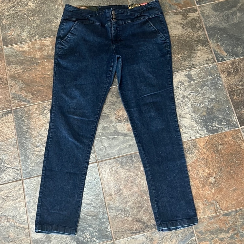 Womens Jeans